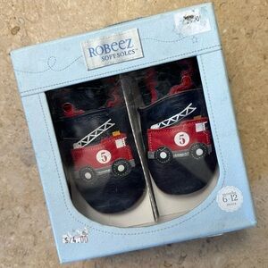 NWT Robeez leather/suede fire truck baby shoes
